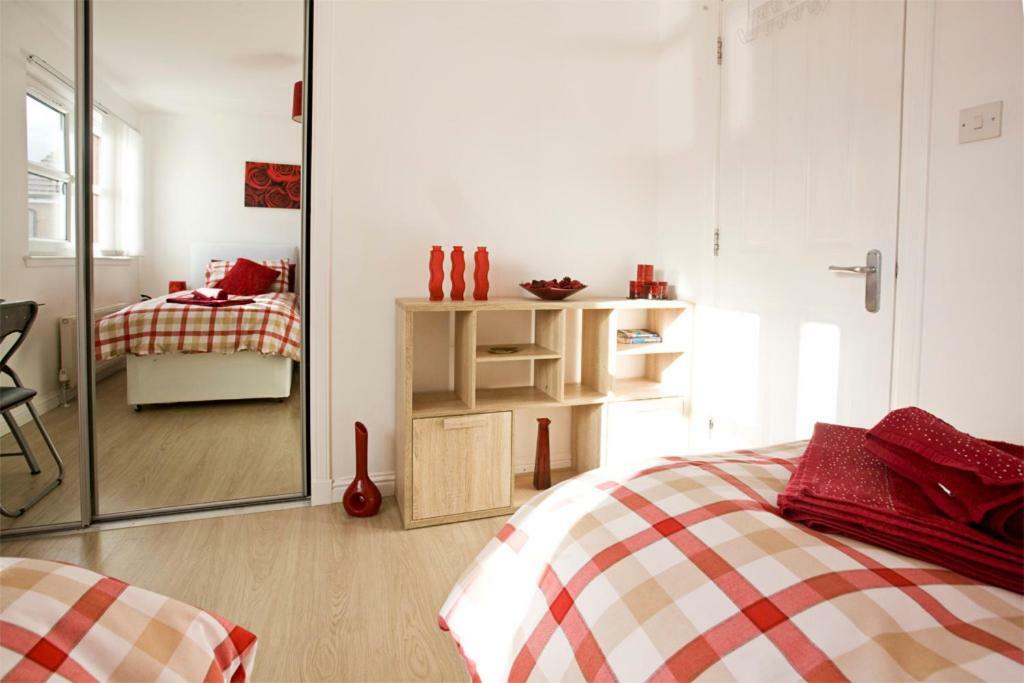 Gala Rooms Homestay - Free Parking Edinburgh Bagian luar foto
